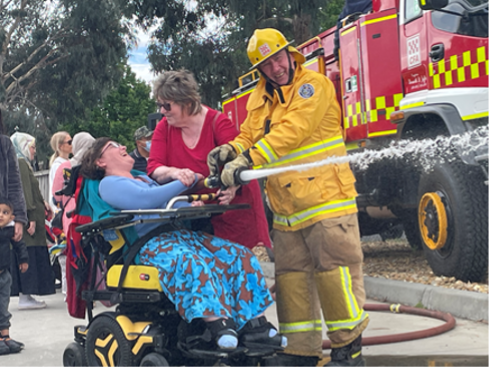 Tamara Achieved Her Dream of using a firemans hose with the Epping CFA